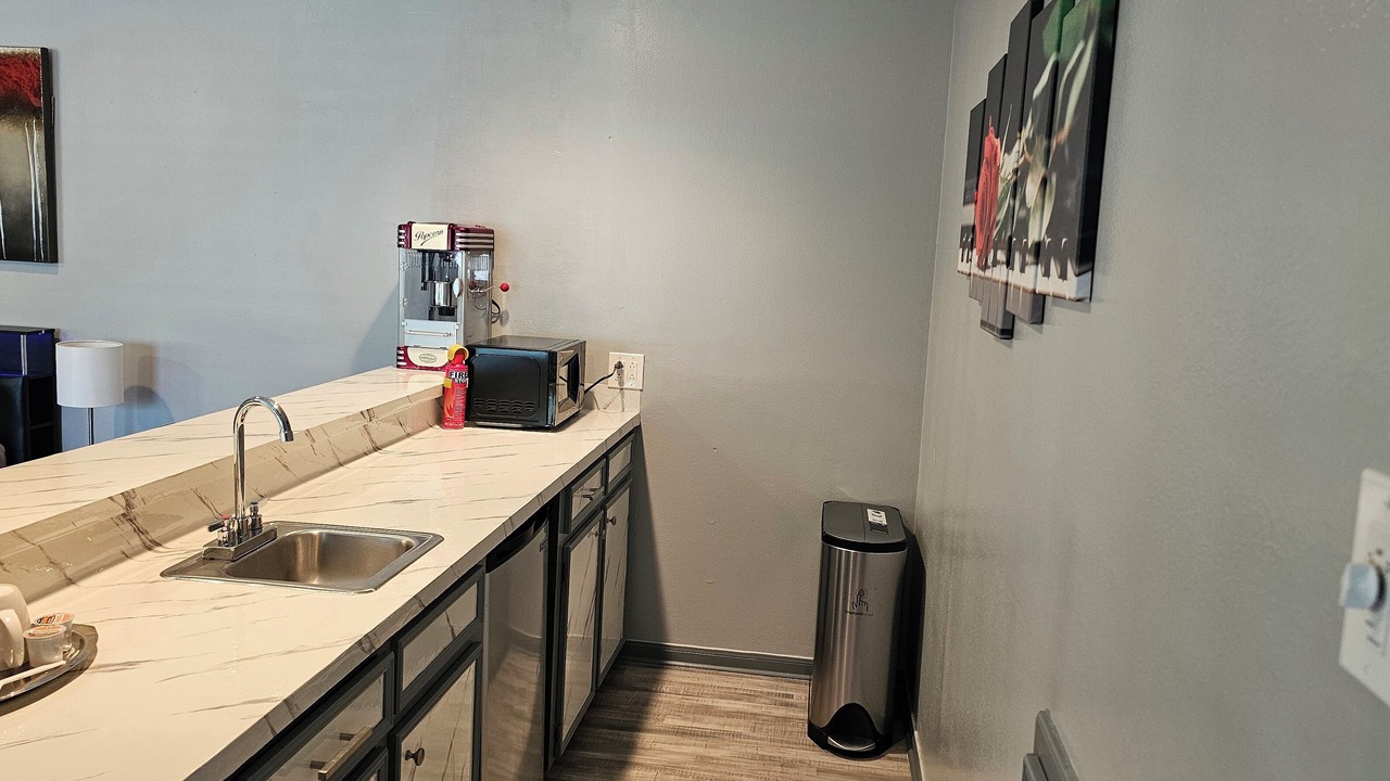 Photo of Kitchen in Memorial Parkway