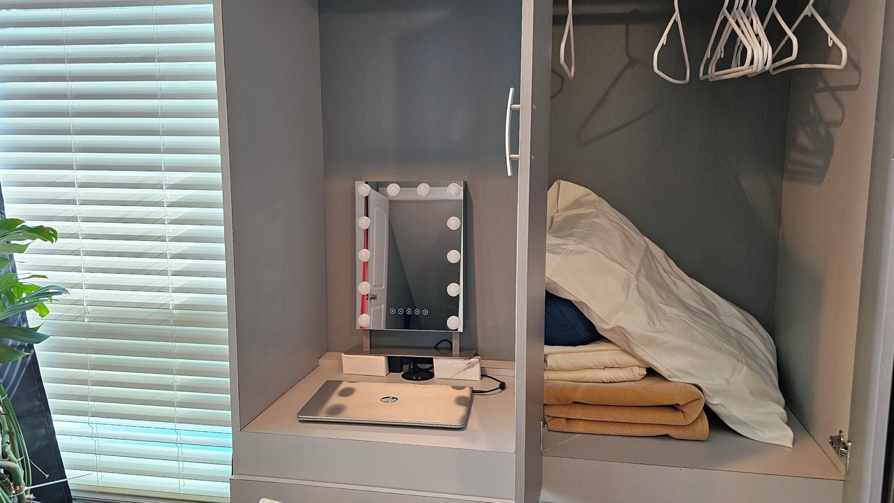 Photo of Bedroom in Memorial Parkway