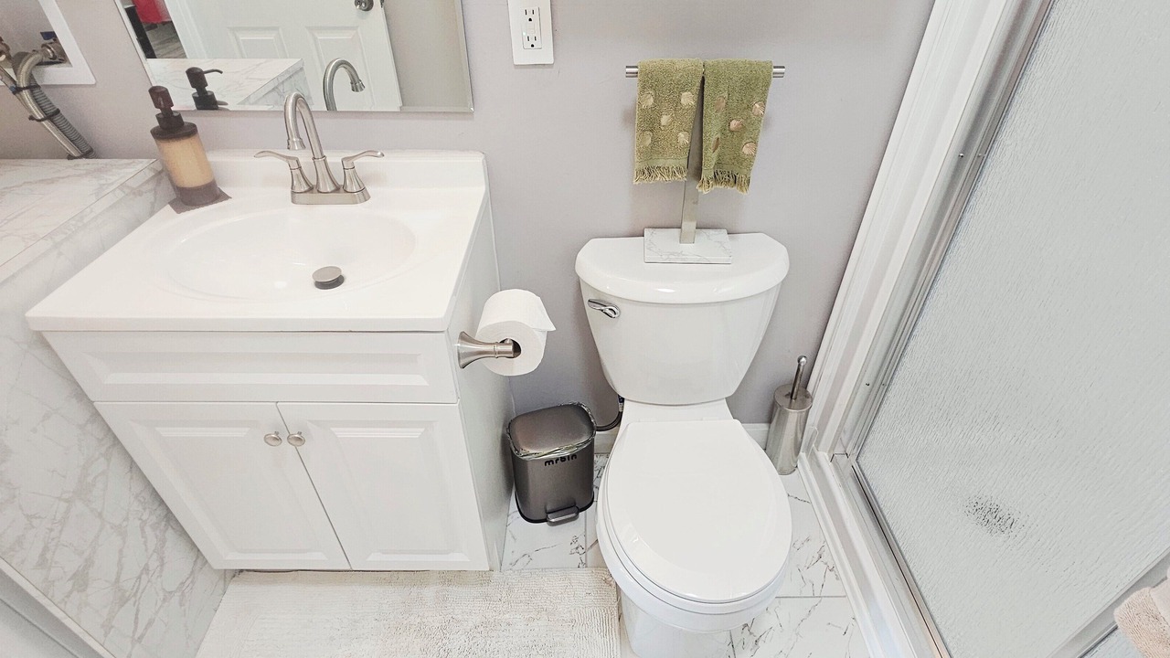 Photo of Bathroom in Memorial Parkway