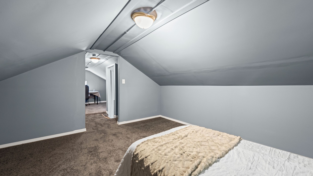 Photo of Bedroom in Oak Park