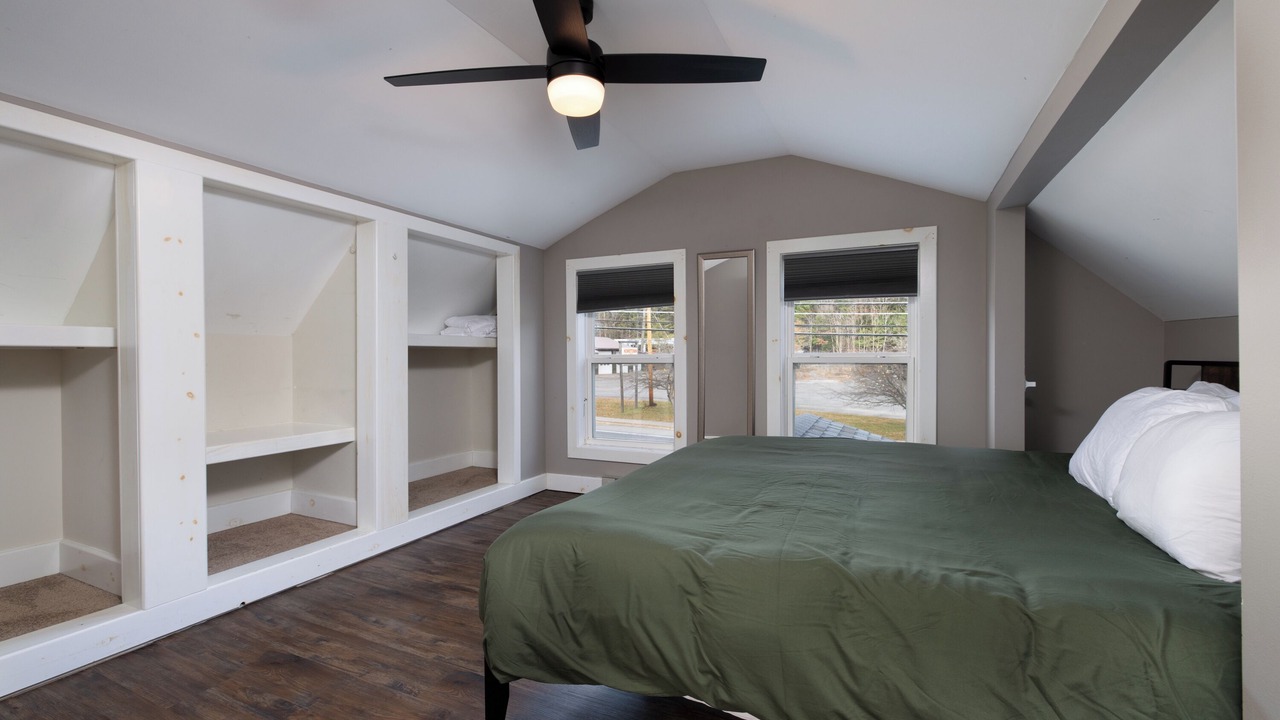 Photo of Bedroom in Warrensburg