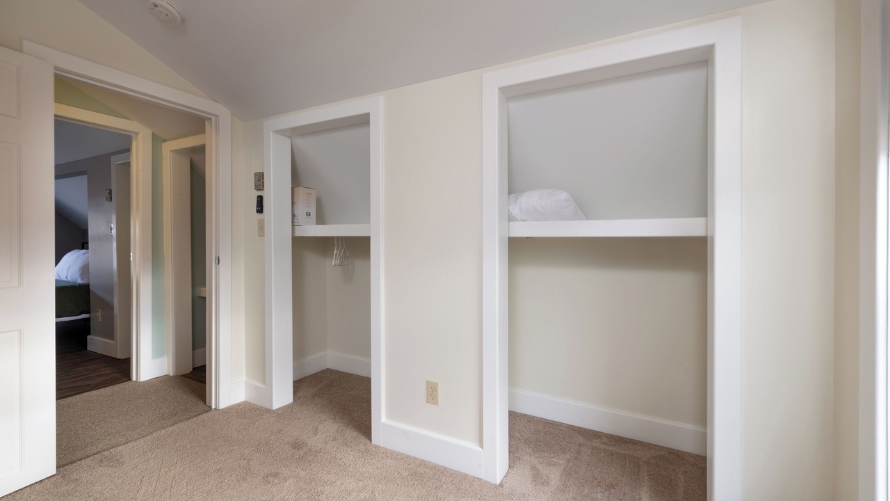 Photo of Bedroom in Warrensburg