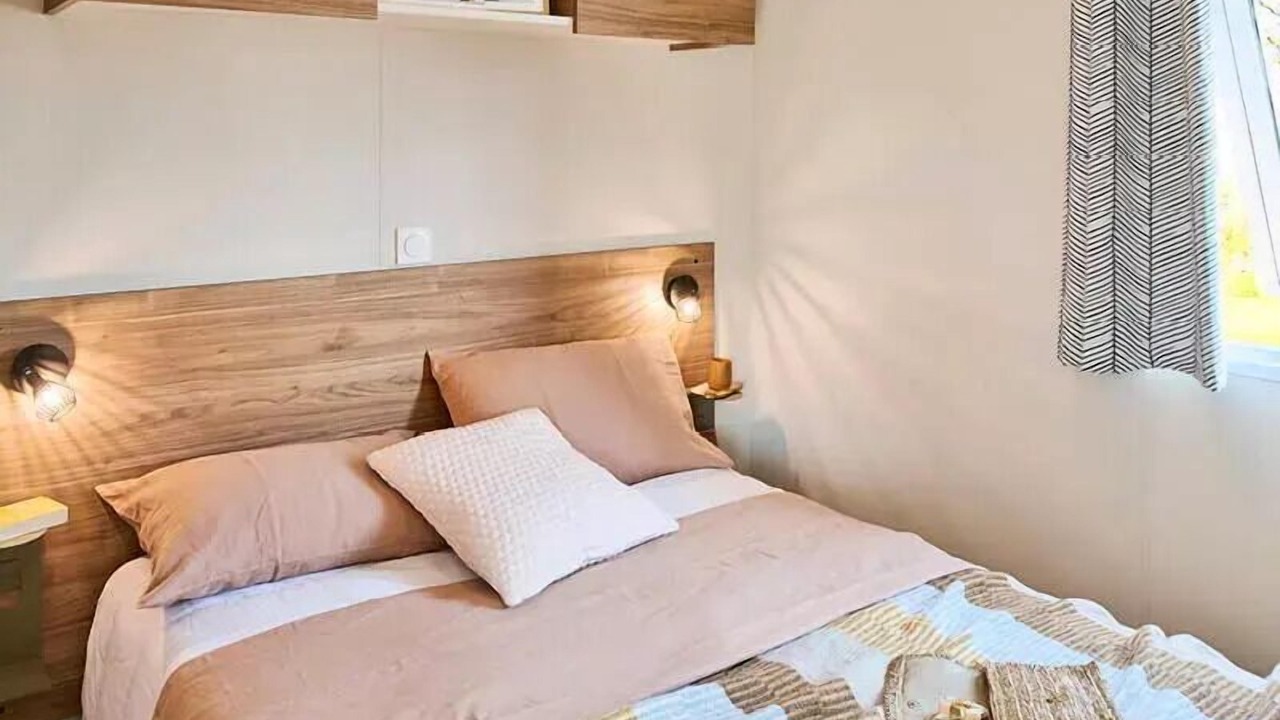 Photo of Bedroom in Vic-sur-Aisne