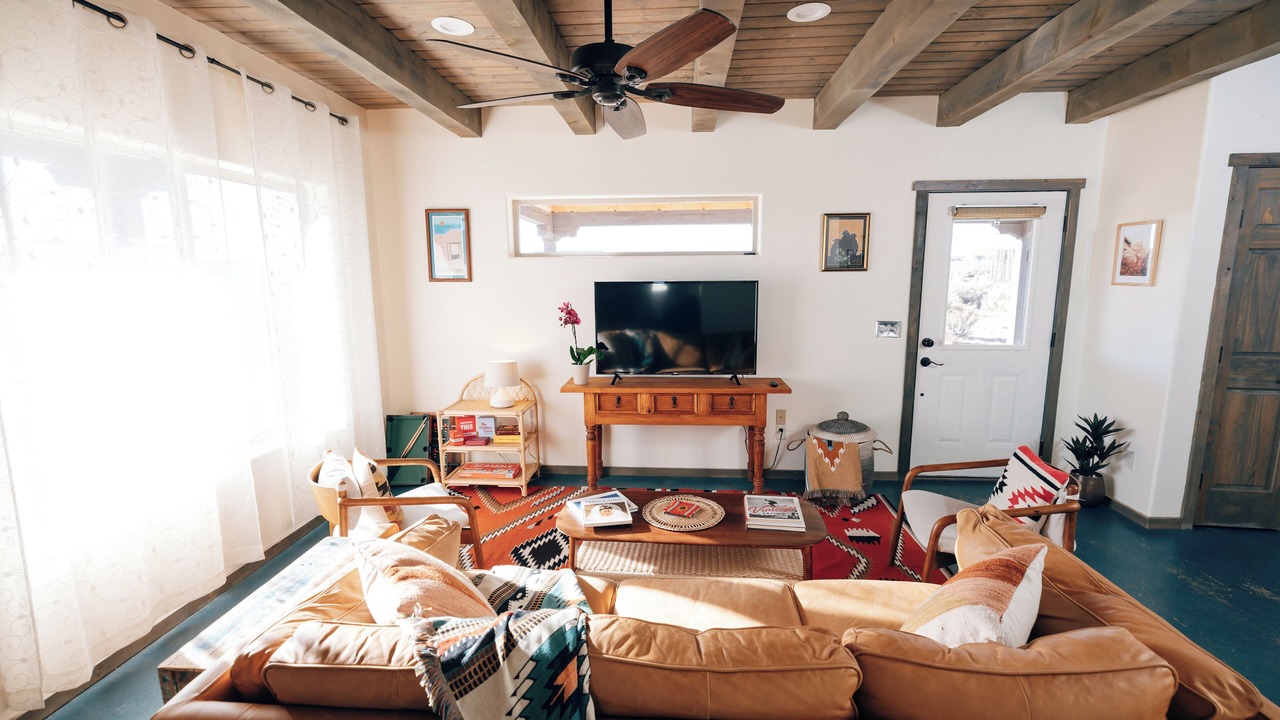 Photo of Livingroom in Taos