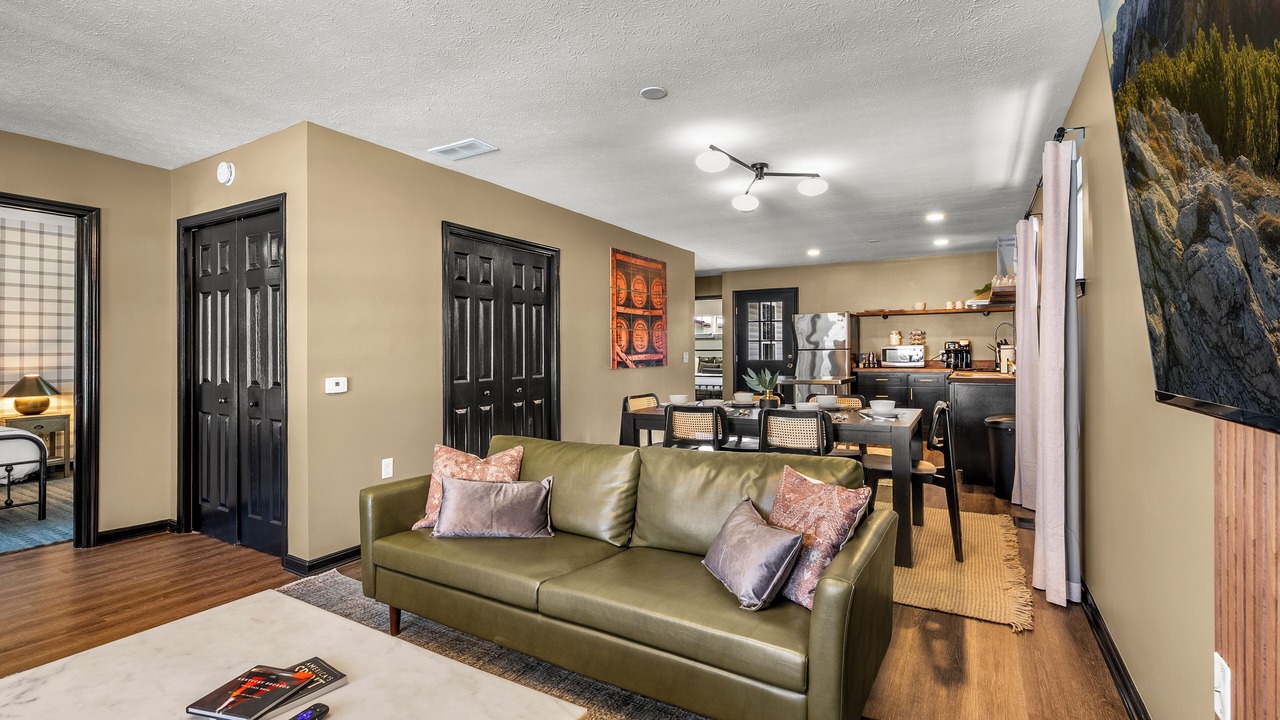 Photo of Livingroom in Phoenix Hill