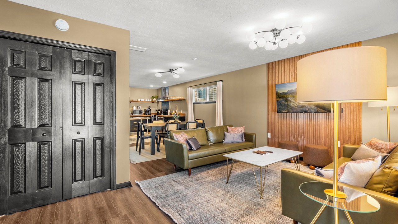 Photo of Livingroom in Phoenix Hill
