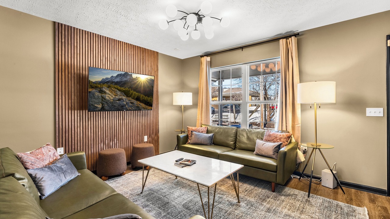 Photo of Livingroom in Phoenix Hill