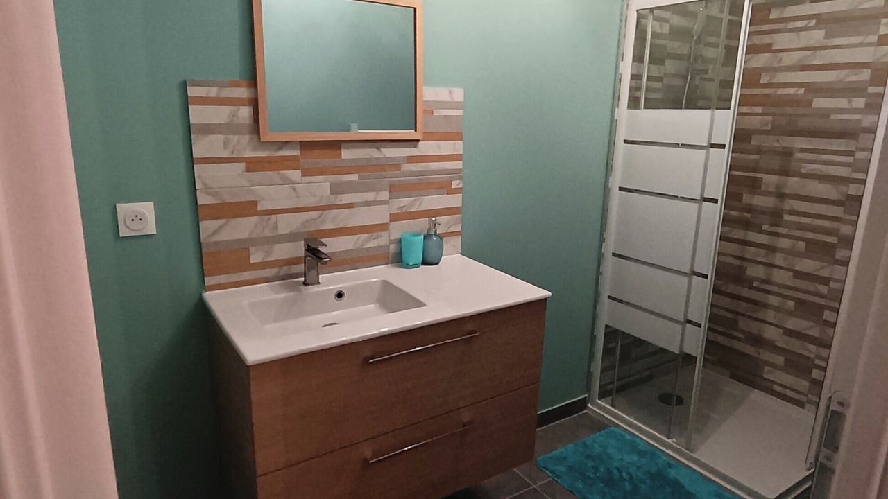 Photo of Bathroom in Pierres