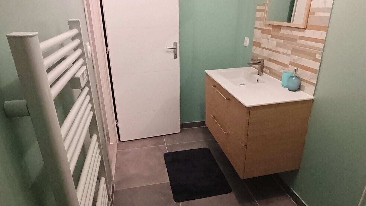 Photo of Bathroom in Pierres