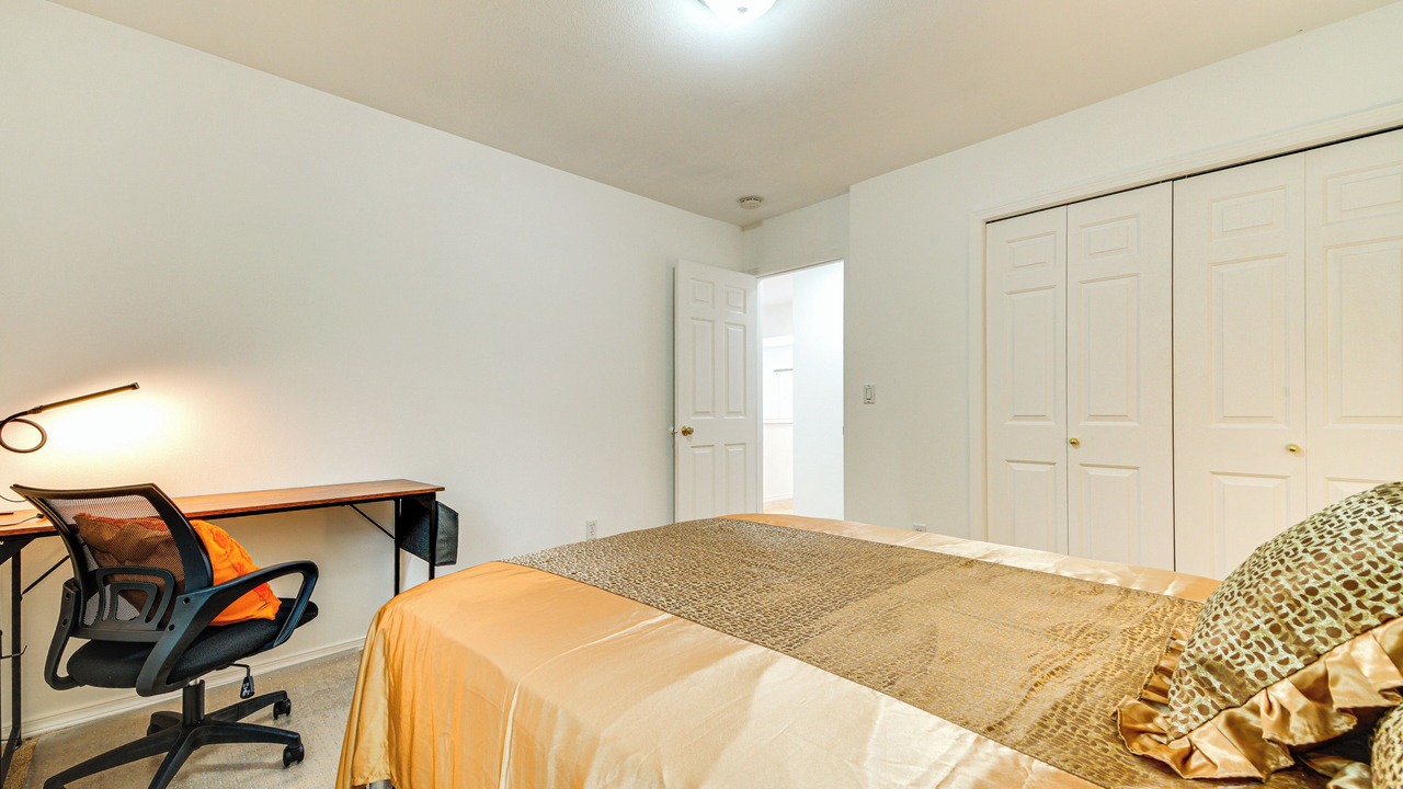 Photo of Bedroom in Redmond