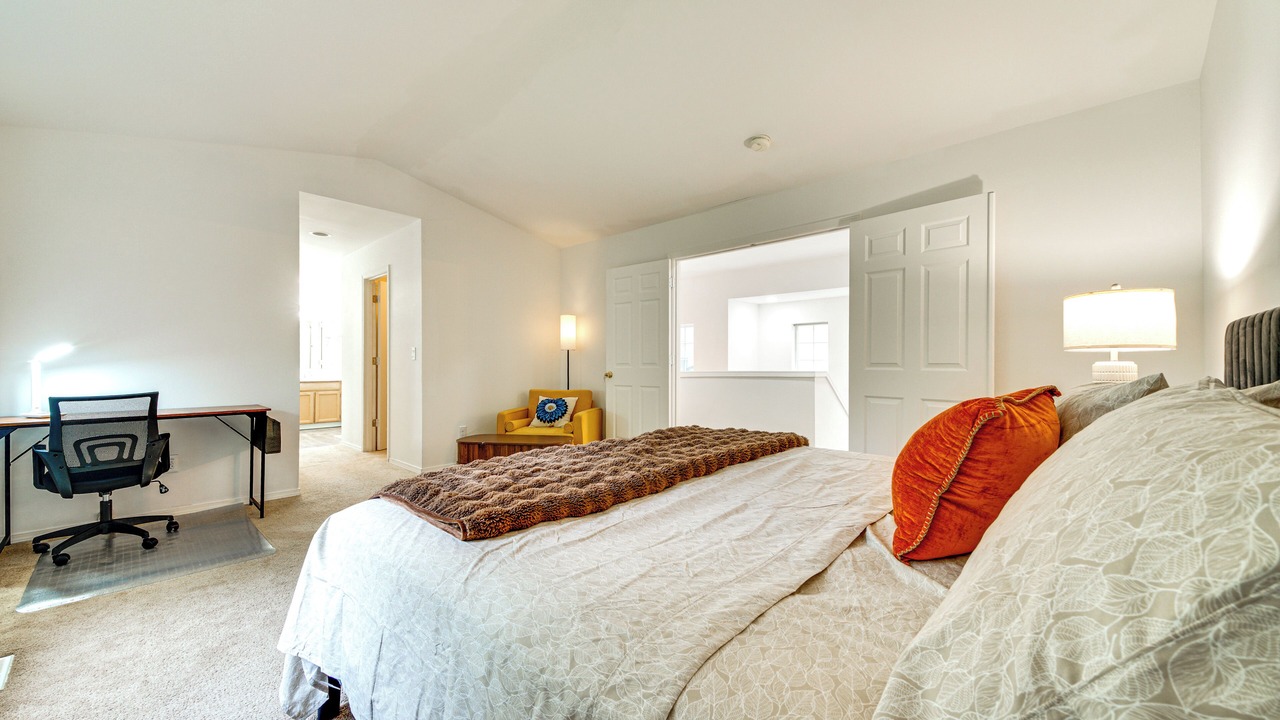 Photo of Bedroom in Redmond