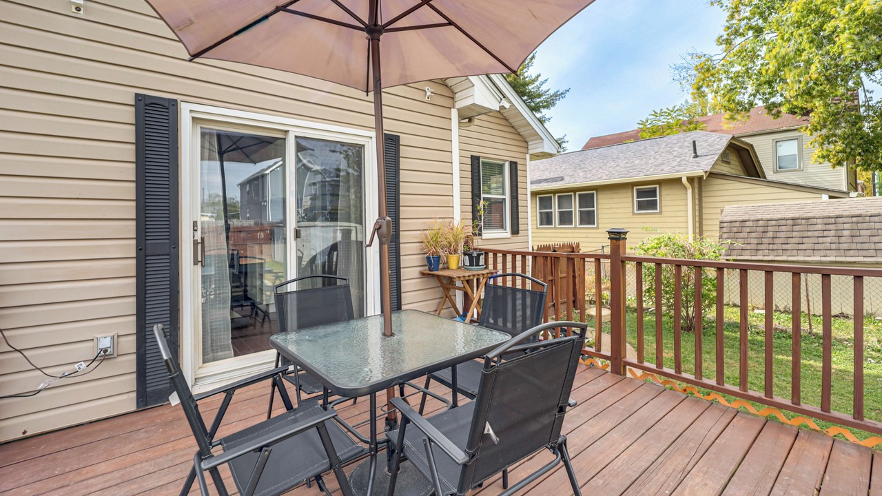 Photo of Others in Oakley