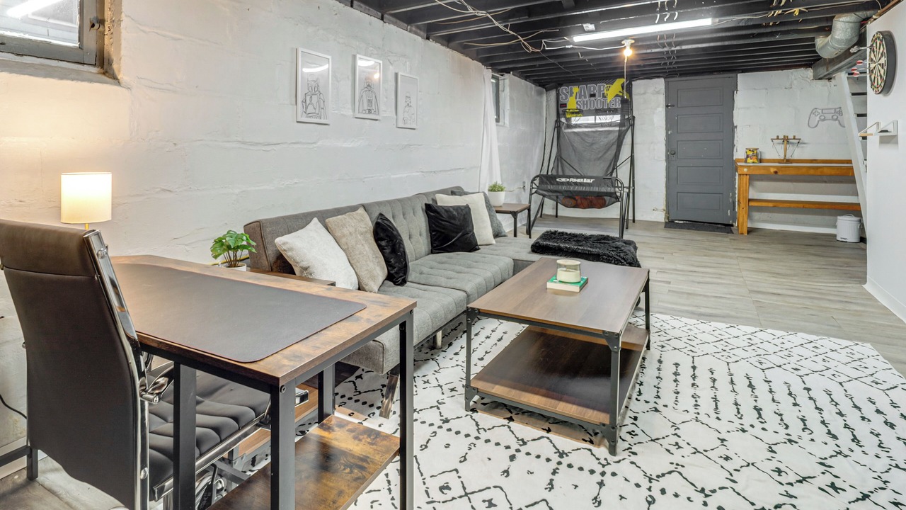 Photo of Livingroom in Oakley