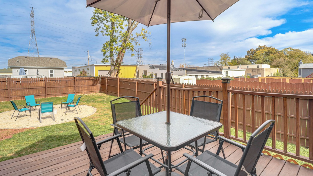 Photo of Others in Oakley