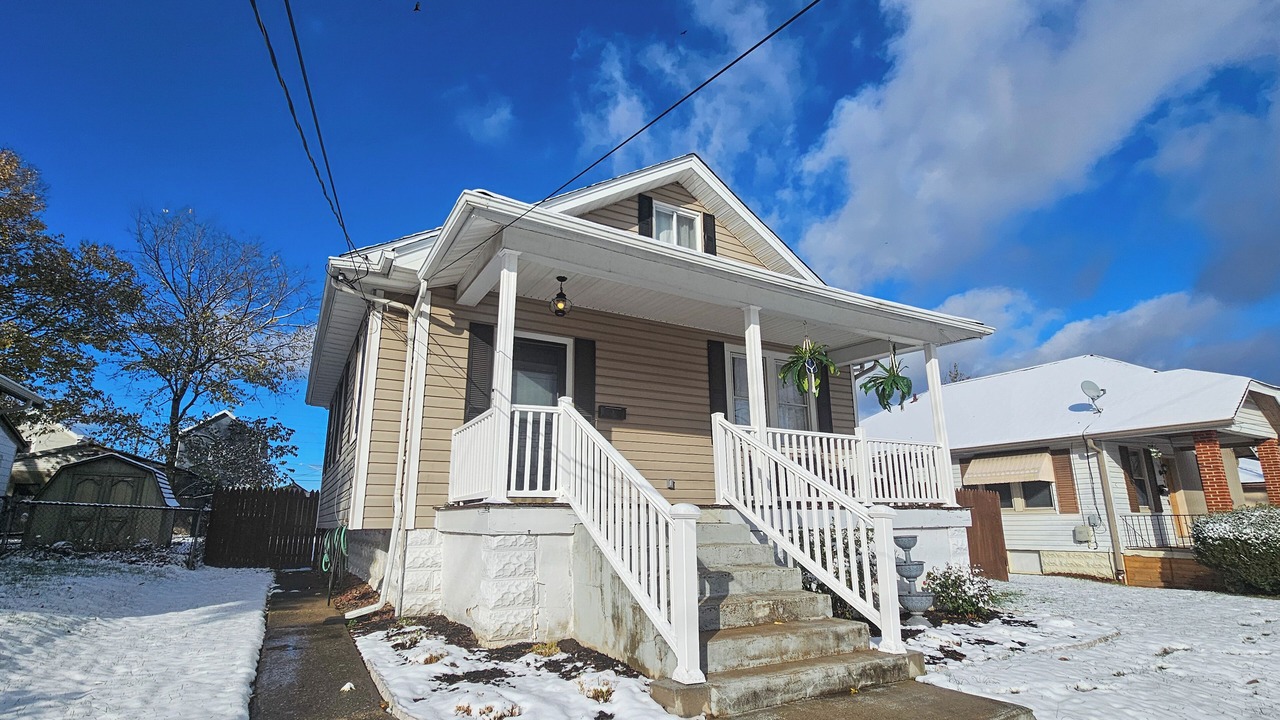 Photo of Outdoor in Oakley