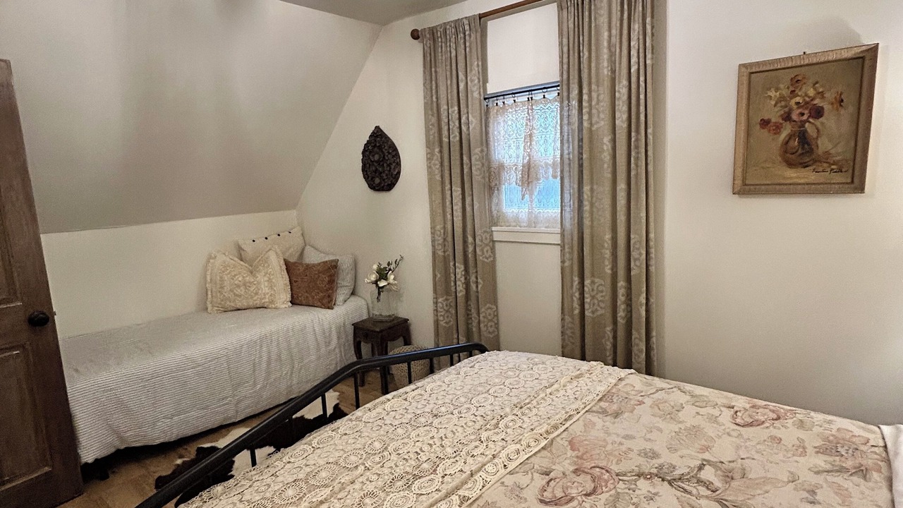 Photo of Bedroom in Caroline