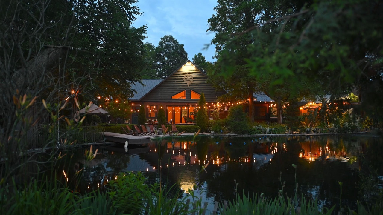 Photo of Outdoor in Caroline