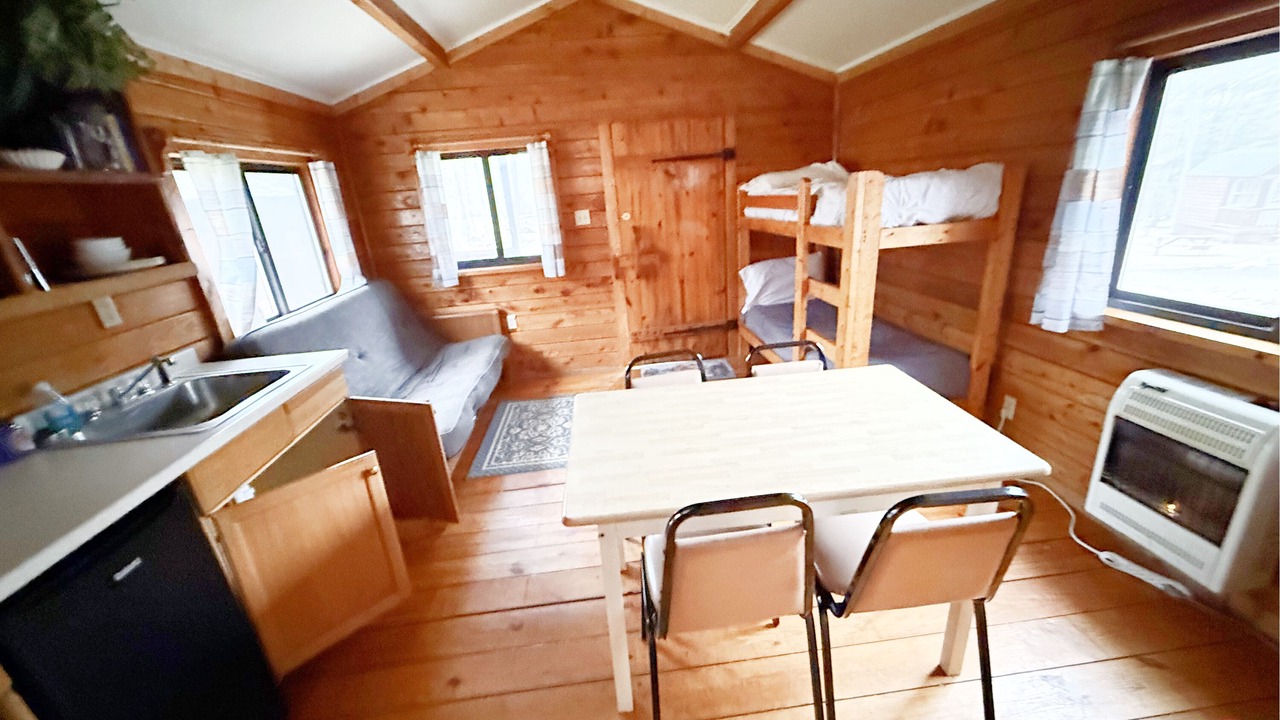 Photo of Livingroom in Jones Mills