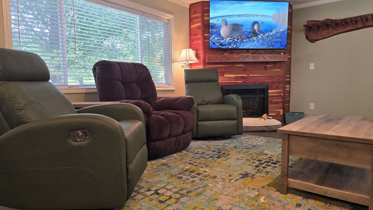 Photo of Livingroom in Knox County