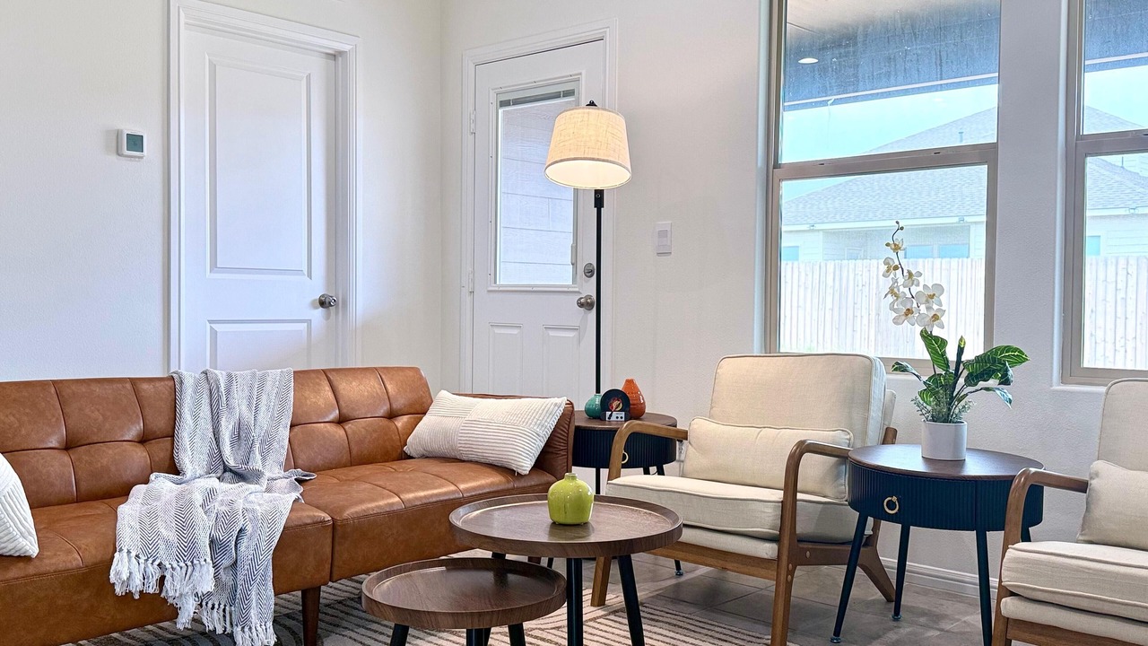 Photo of Livingroom in Odessa