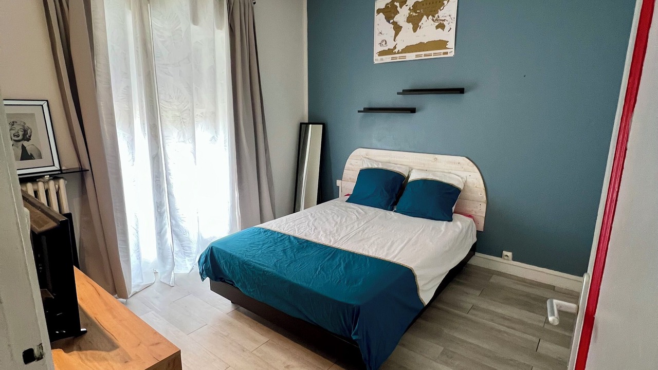 Photo of Bedroom in Faubourg