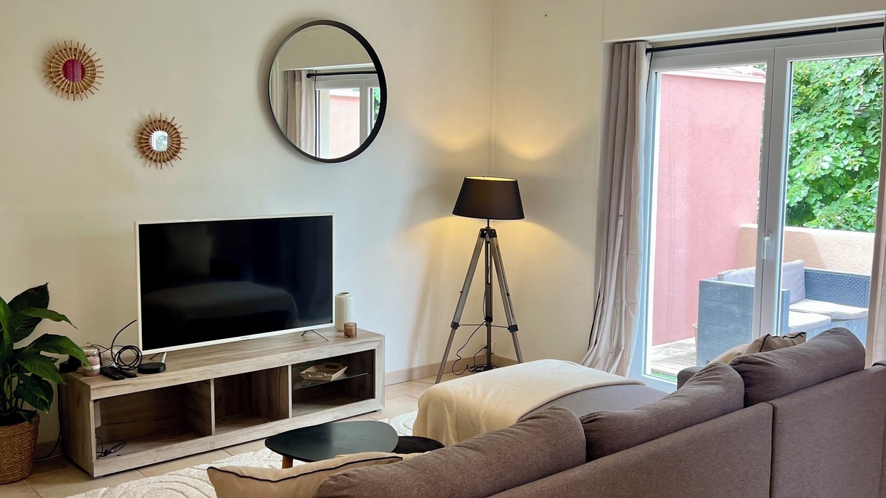 Photo of Livingroom in Faubourg