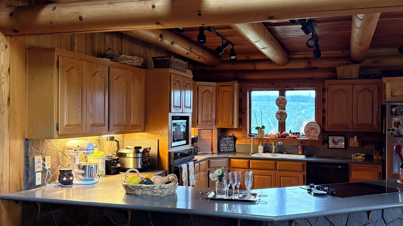 Photo of Kitchen in Molalla