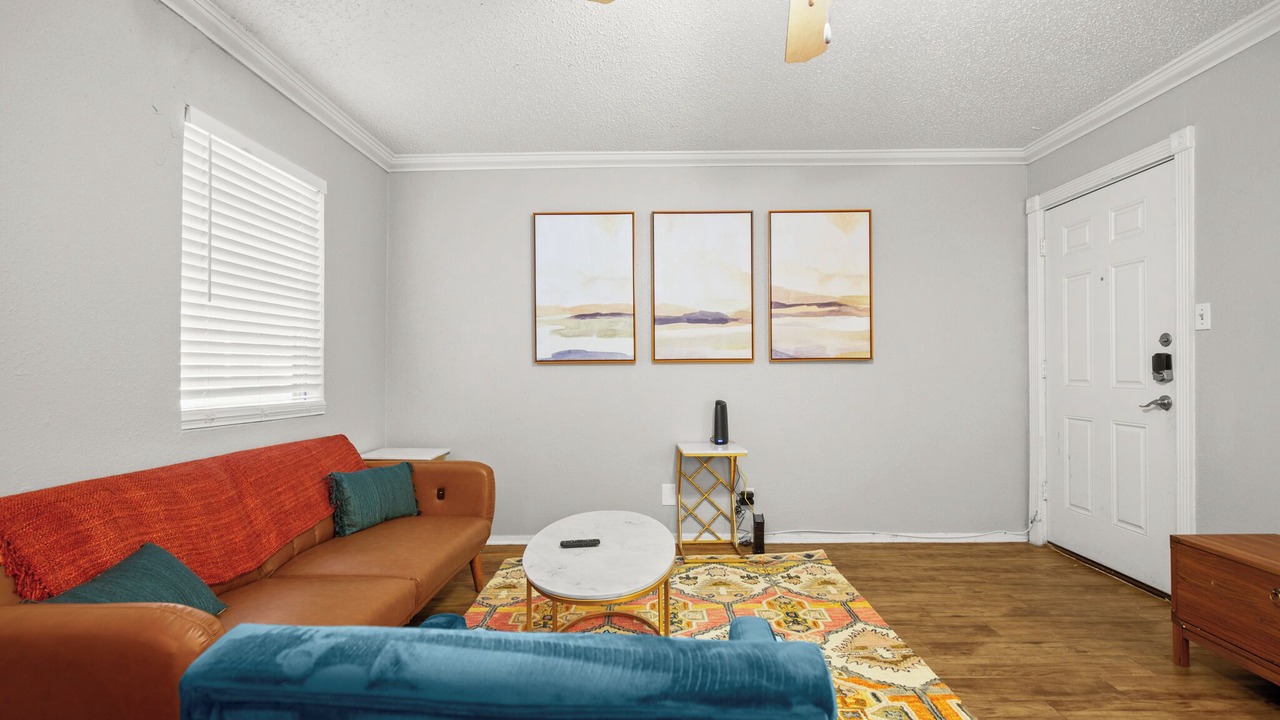 Photo of Livingroom in Brentwood