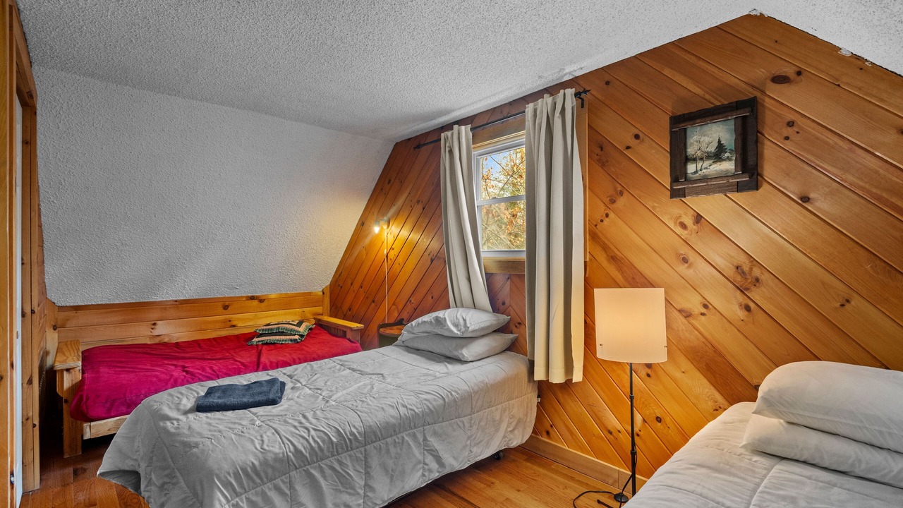 Photo of Bedroom in Johnsburg