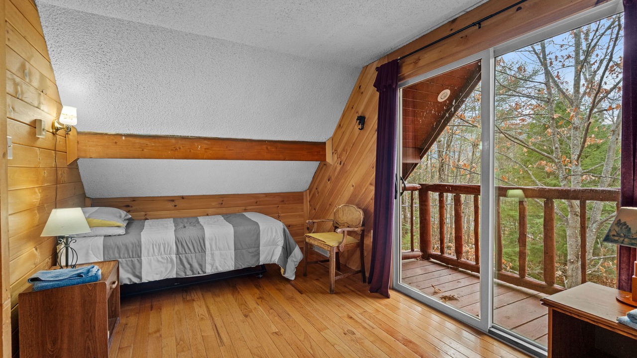 Photo of Bedroom in Johnsburg