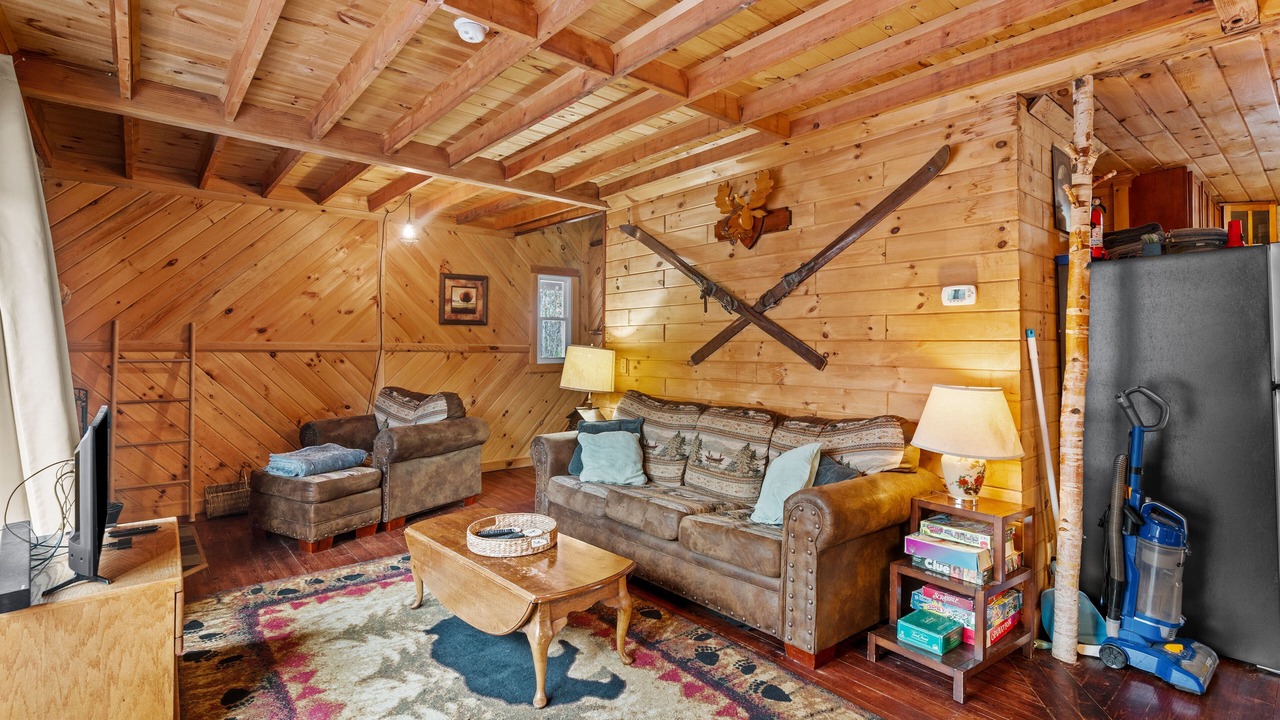 Photo of Livingroom in Johnsburg
