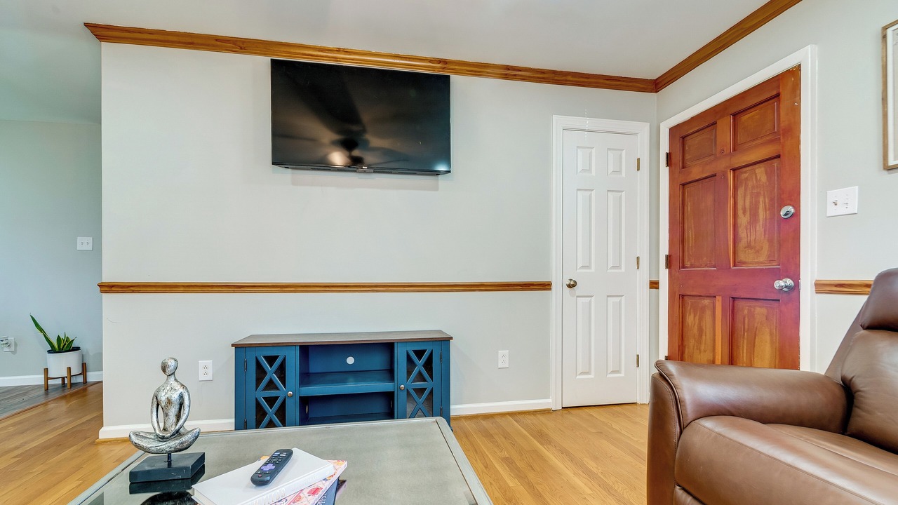 Photo of Livingroom in Clayton