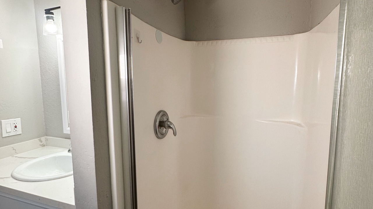 Photo of Bathroom in Valley Center