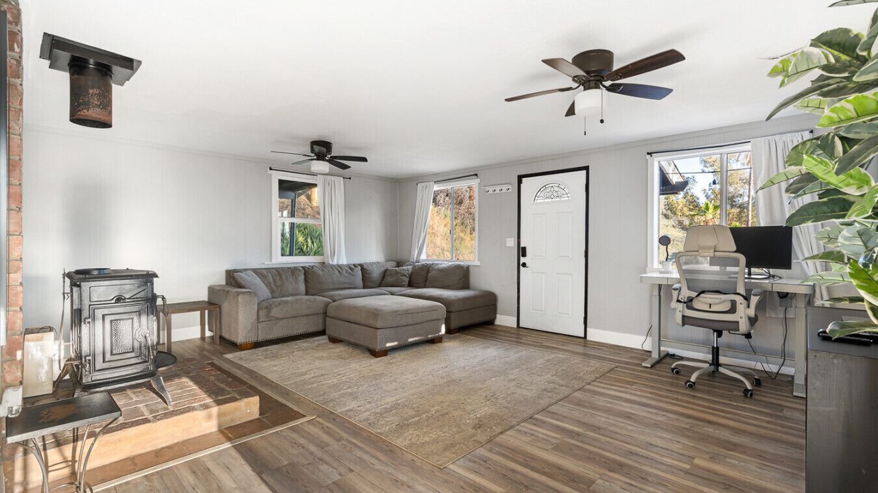 Photo of Bedroom in Valley Center
