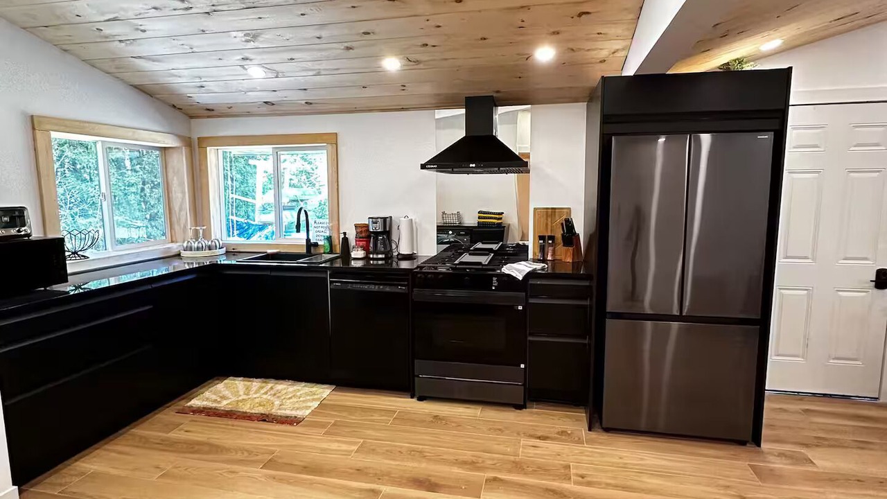Photo of Kitchen in Batchawana Bay