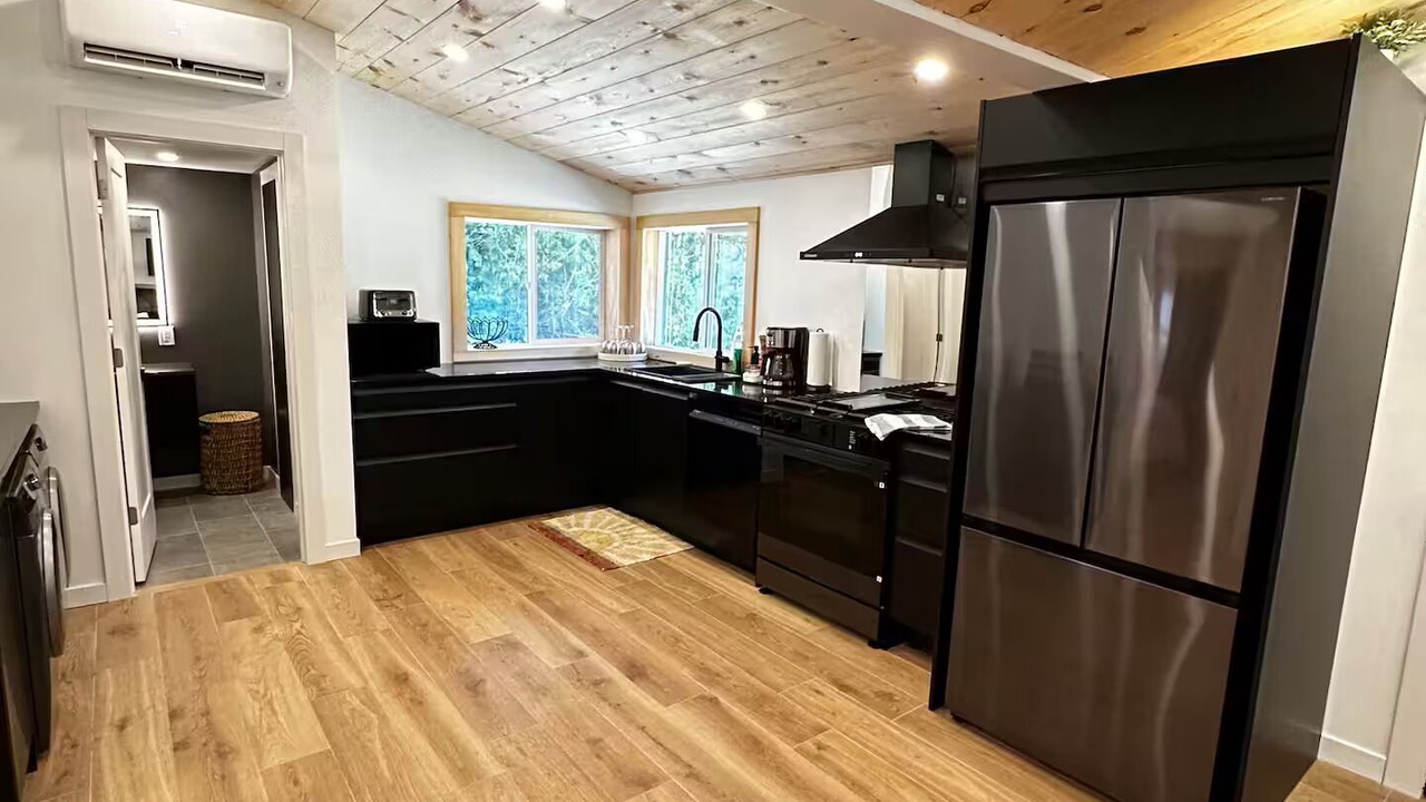 Photo of Kitchen in Batchawana Bay