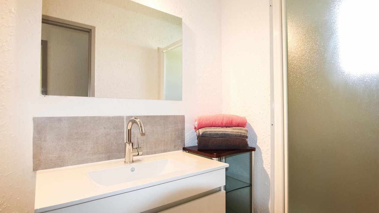 Photo of Bathroom in Grospierres