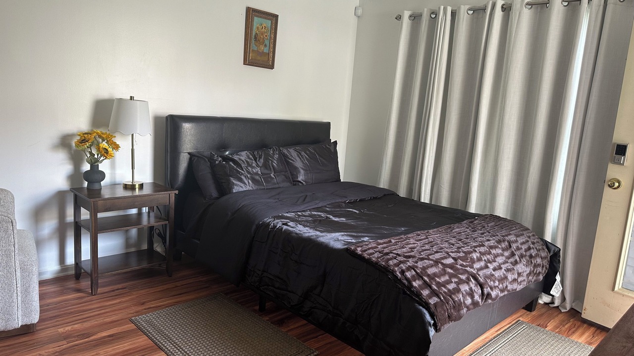 Photo of Bedroom in Scaggsville