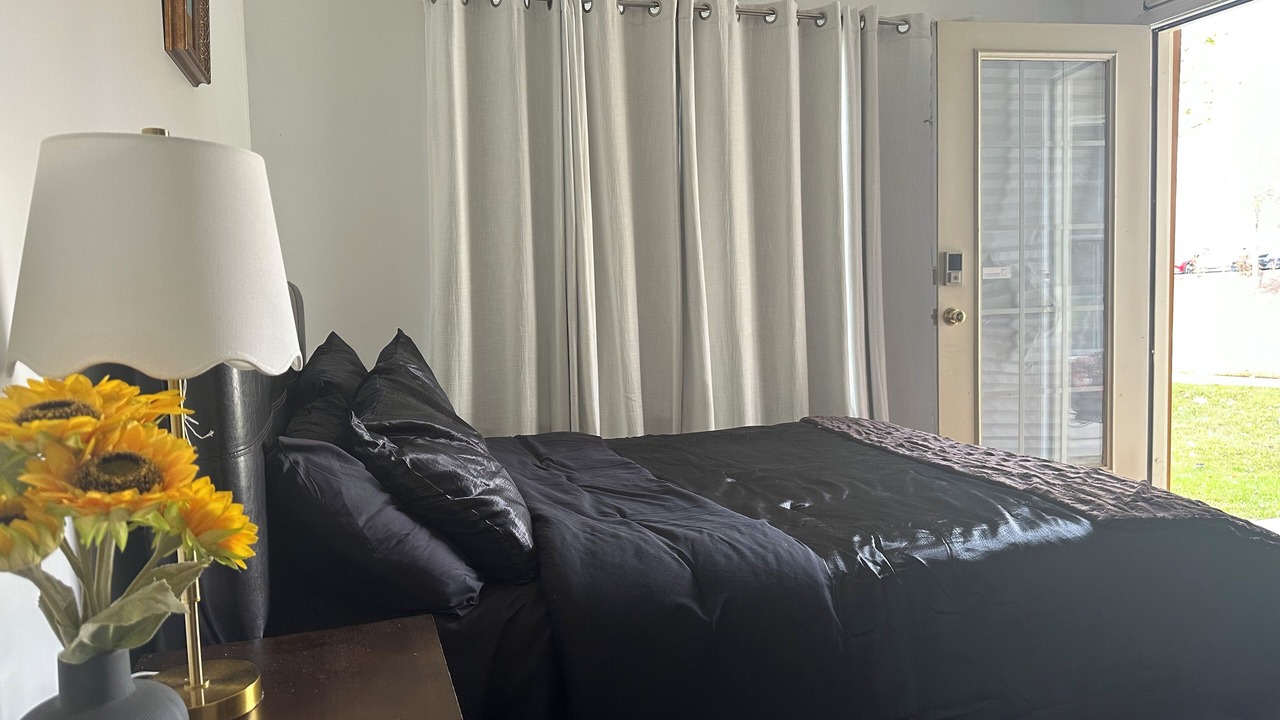 Photo of Bedroom in Scaggsville