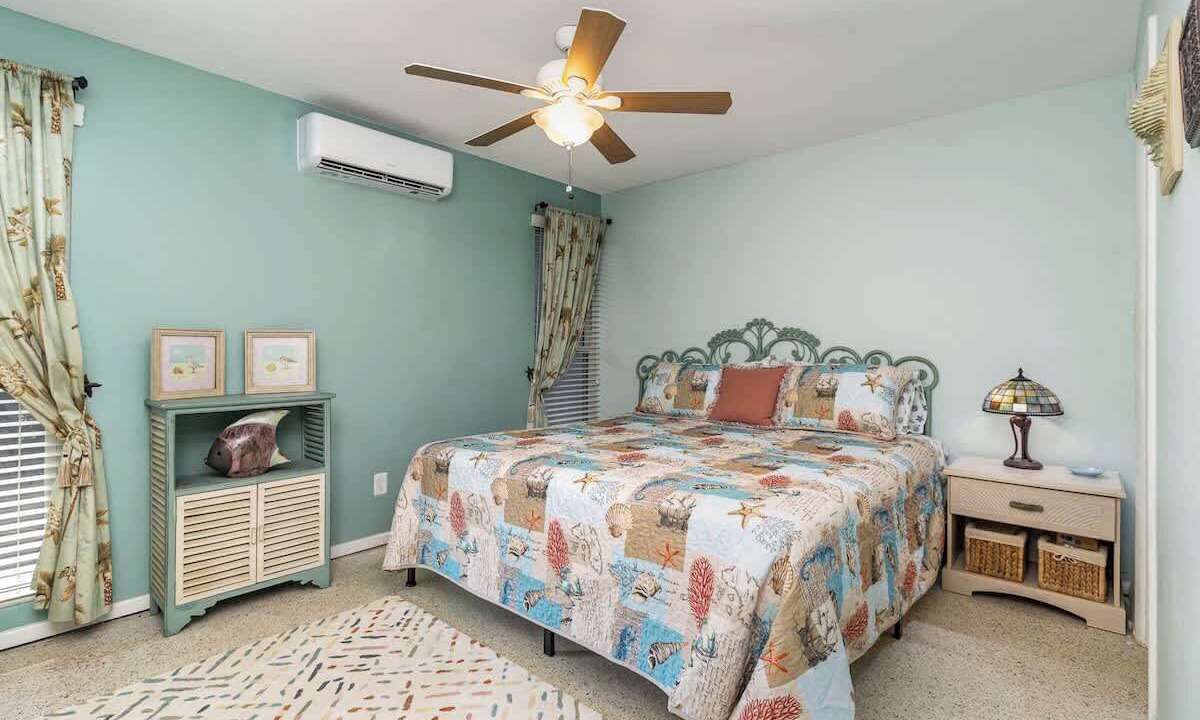 Photo of Bedroom in Cocoa Beach