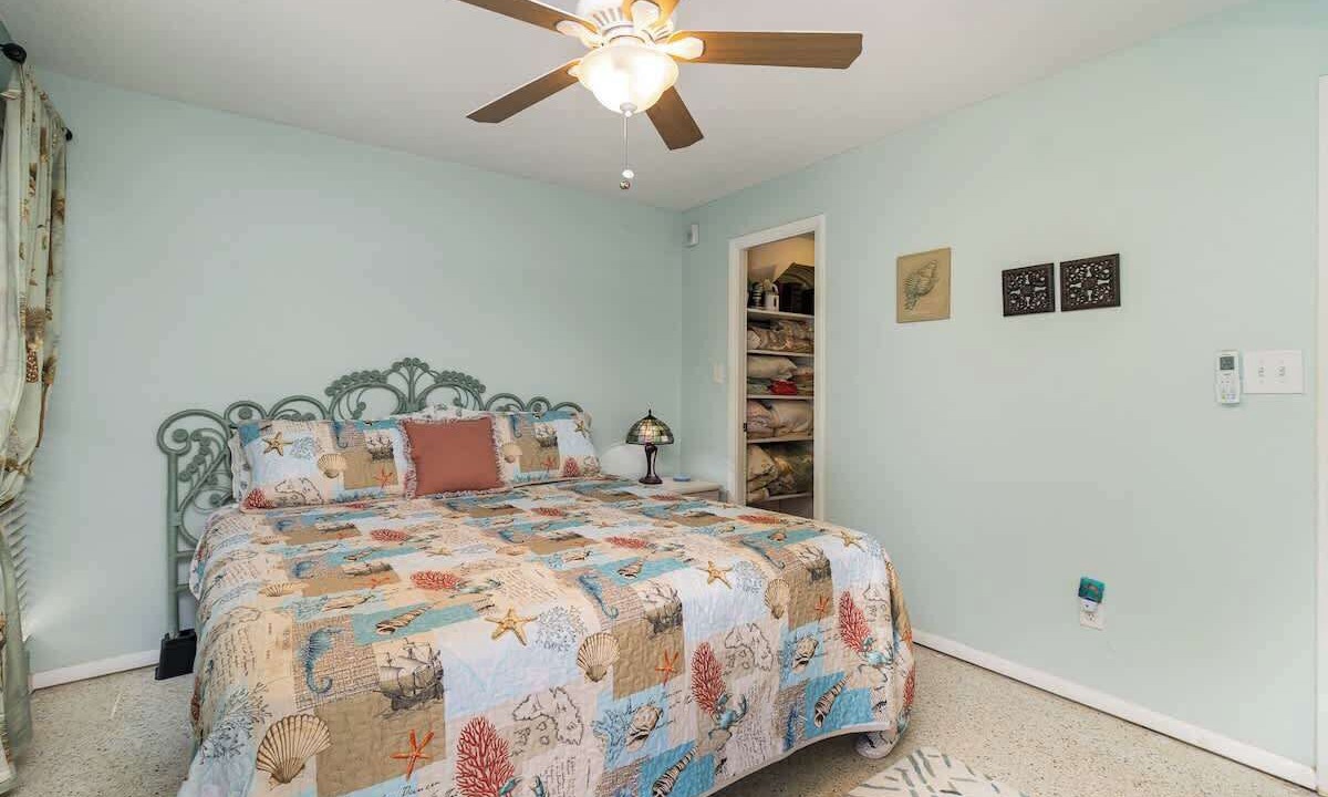 Photo of Bedroom in Cocoa Beach