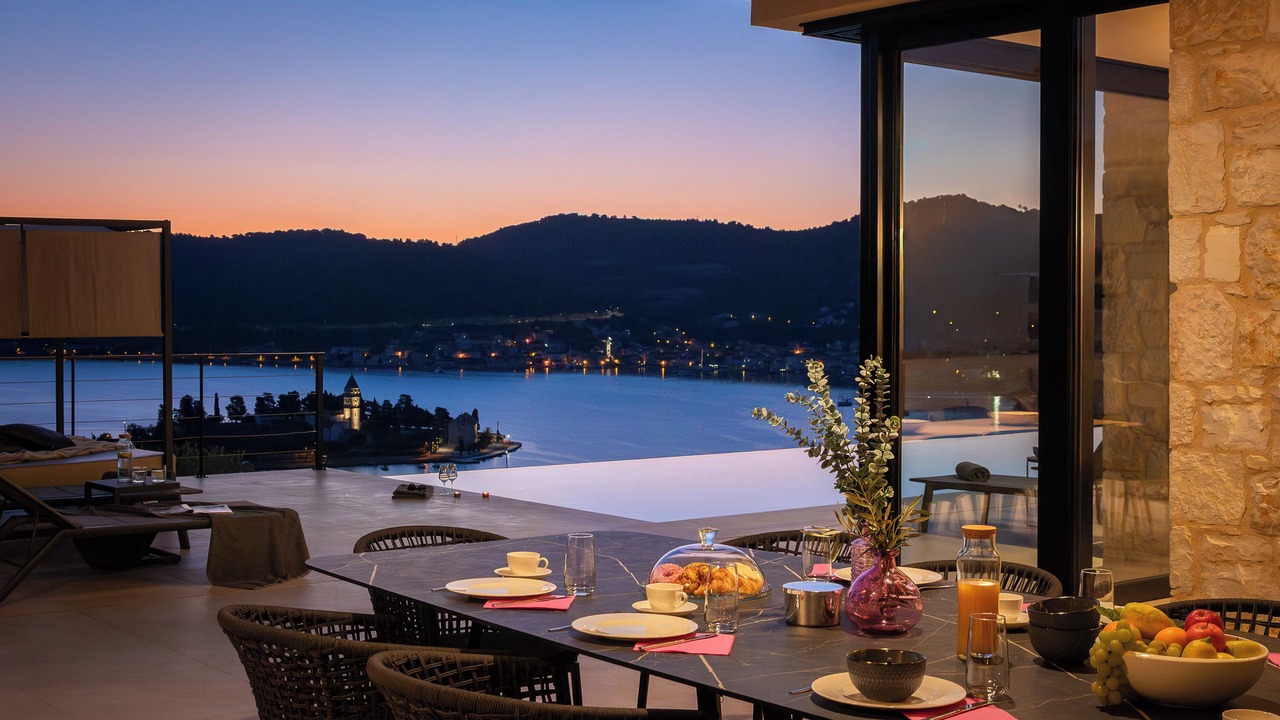 Photo of Outdoor in Cove Rogacic