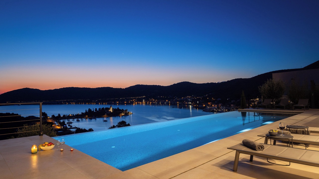 Photo of Outdoor in Cove Rogacic
