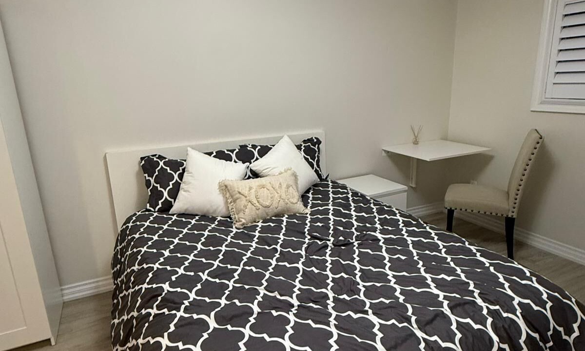 Photo of Bedroom in Cooksville