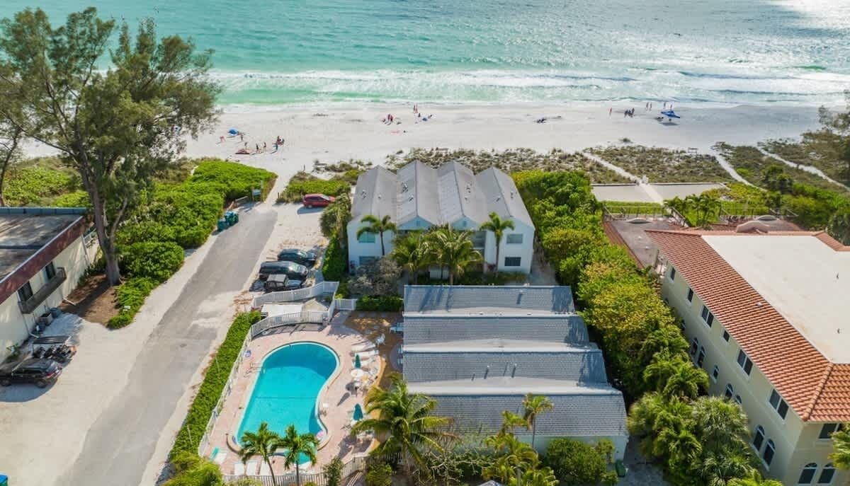 Photo of Others in Holmes Beach