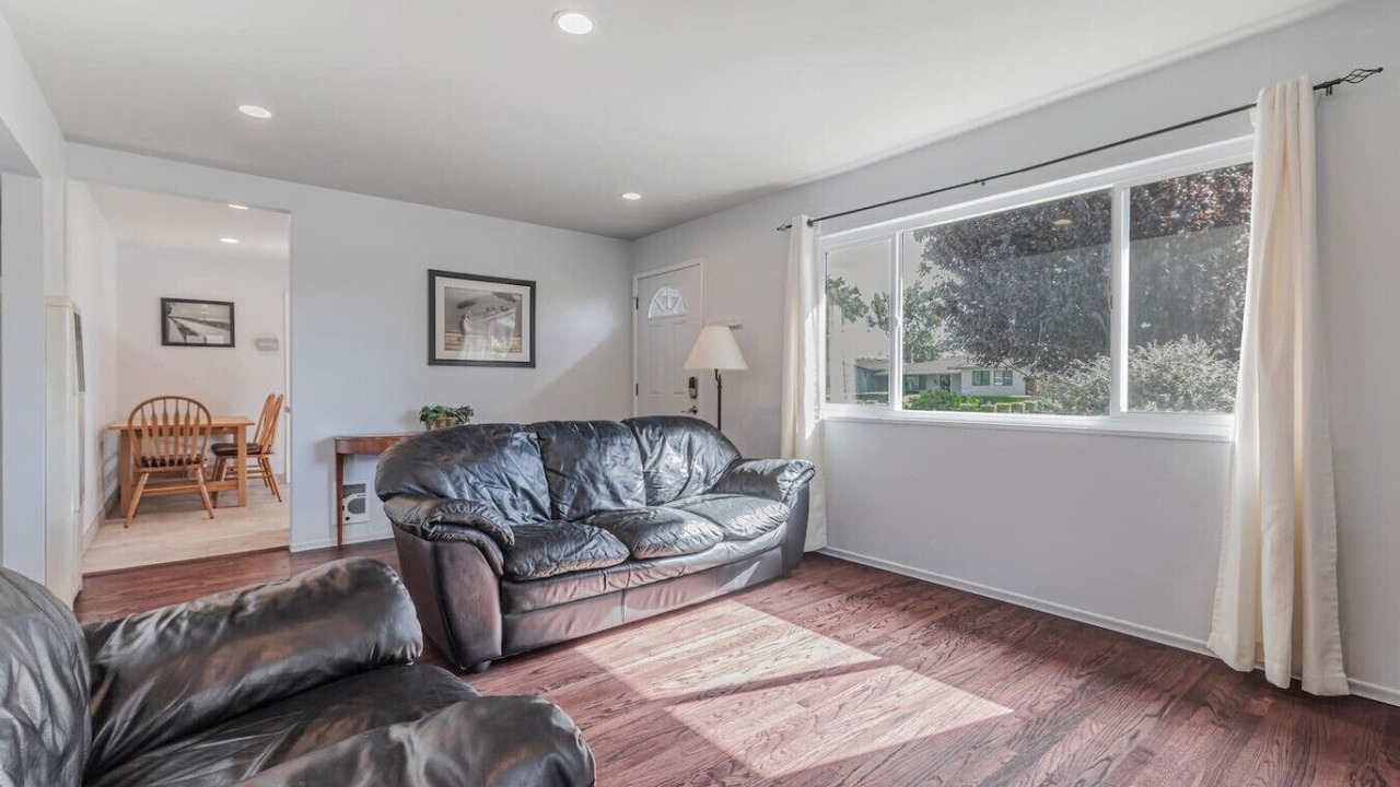 Photo of Livingroom in Santa Clara