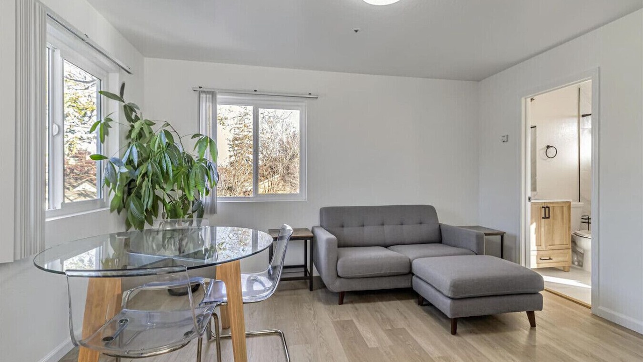 Photo of Livingroom in Heritage District