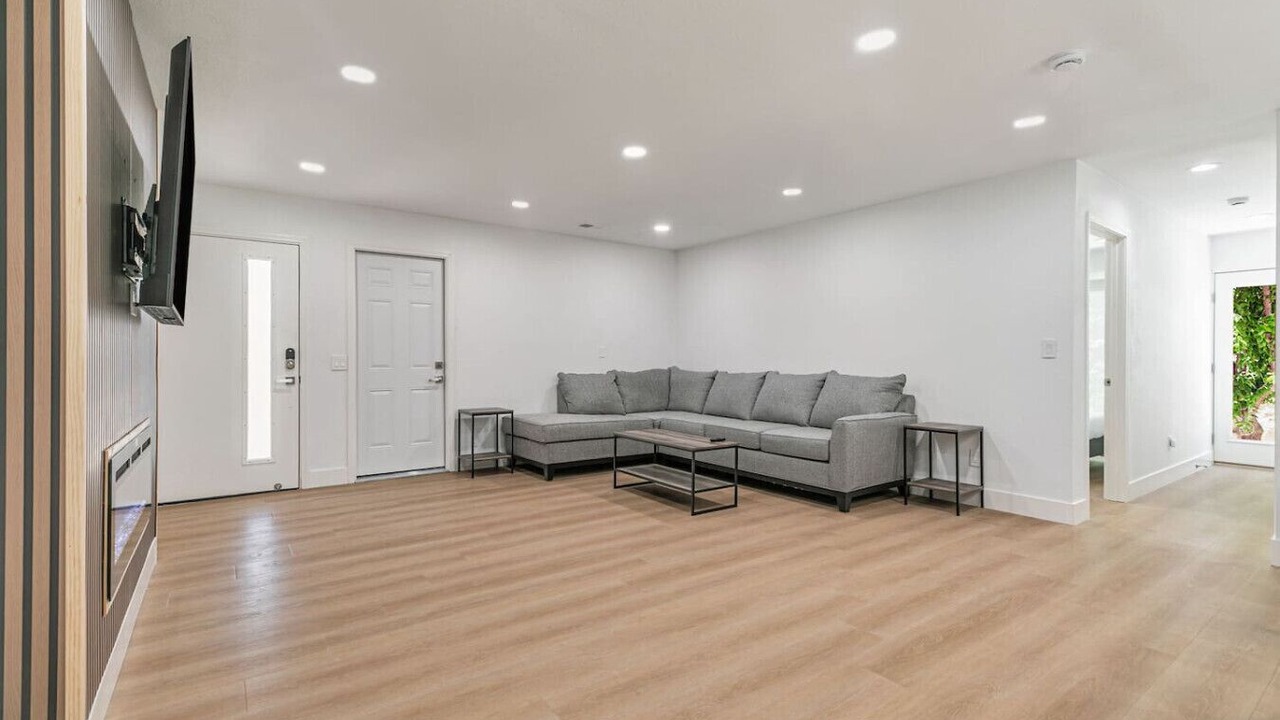 Photo of Livingroom in East San Jose