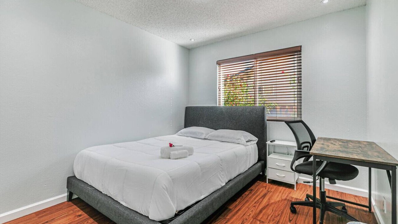 Photo of Bedroom in Fremont