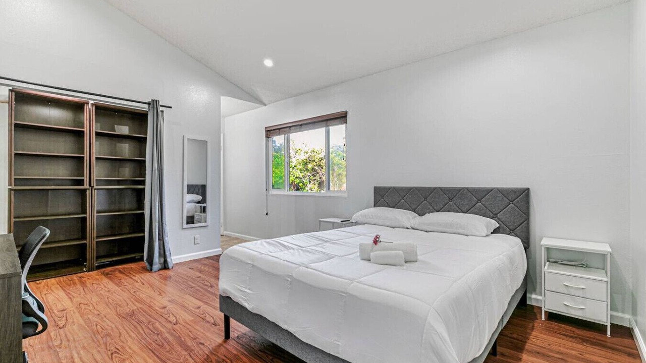 Photo of Bedroom in Fremont